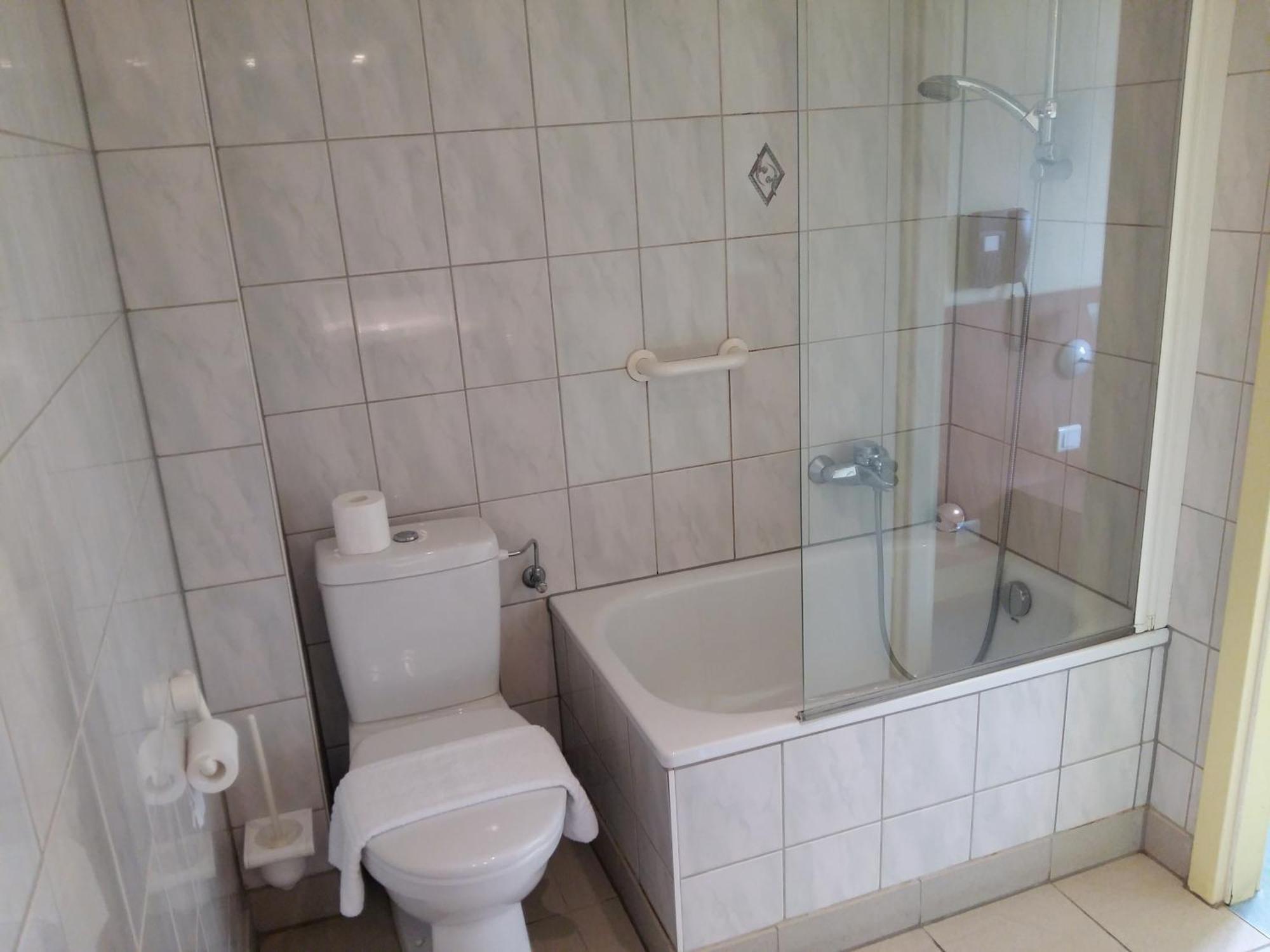 Hotel Restaurant Niemerich Pulversheim Cameră foto