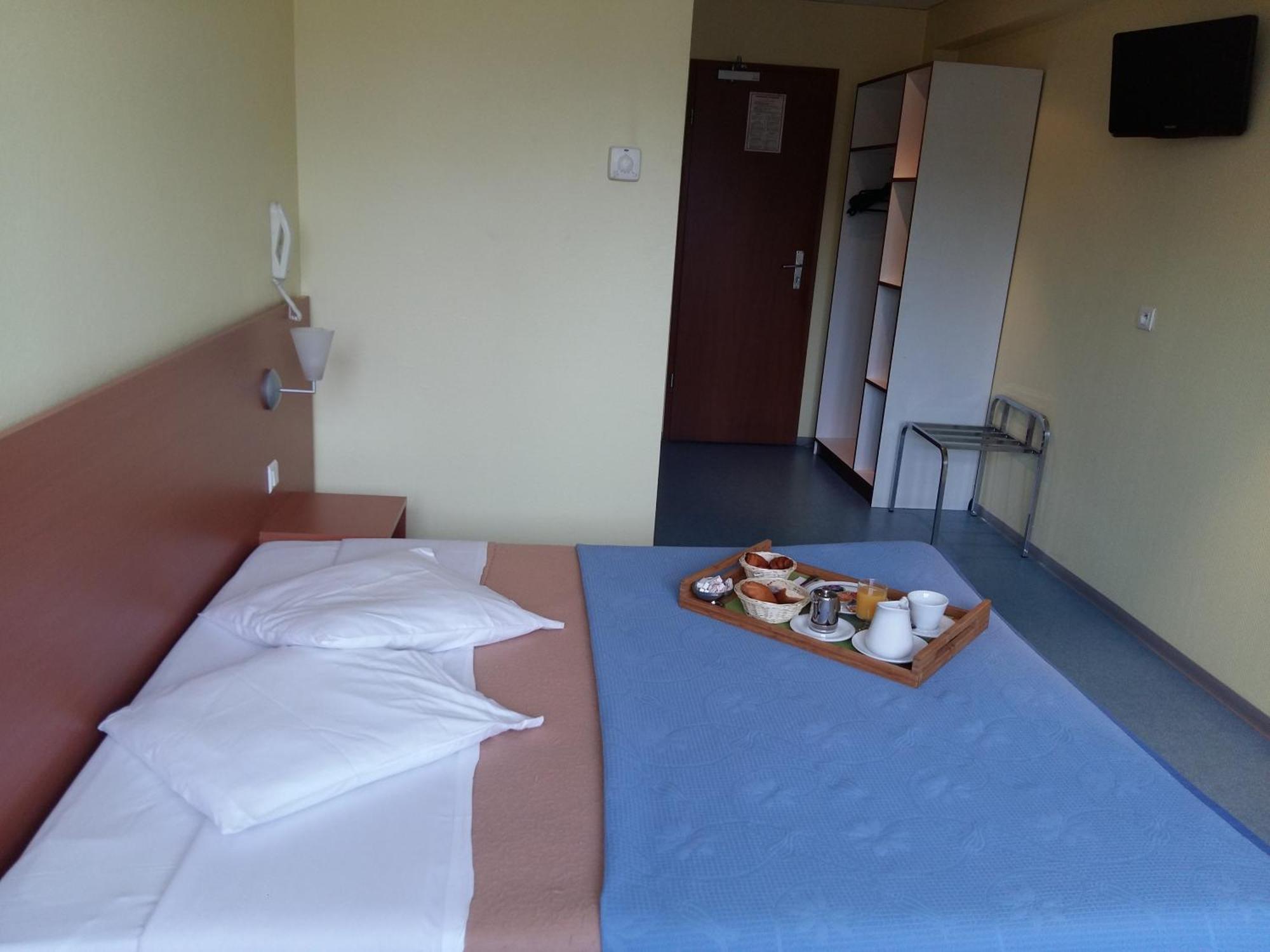 Hotel Restaurant Niemerich Pulversheim Cameră foto